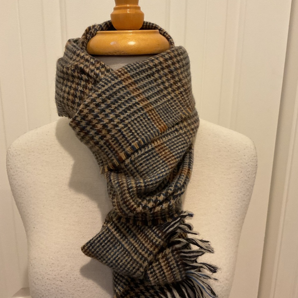 J. Hanley & Co Lambswool Scarf